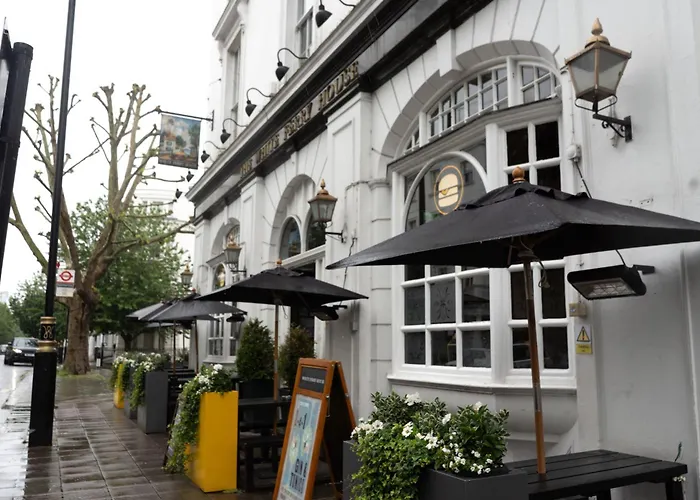 Publove @ The White Ferry, Victoria London